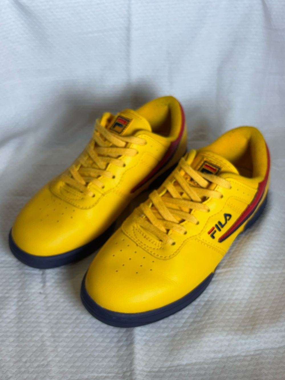 FILA Original Fitness Canary Yellow Navy Red Sneakers Womens 7.5
